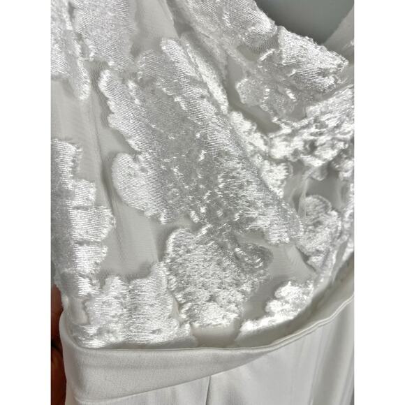 NWT BLACK HALO EVE Salem Jumpsuit Artic Vines/ Pearl - Picture 7 of 16